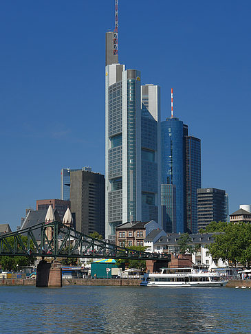 Foto Commerzbank mit Maintower - Frankfurt am Main