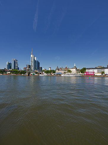 Fotos Blick über den Main