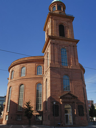 Foto Paulskirche mit Straße