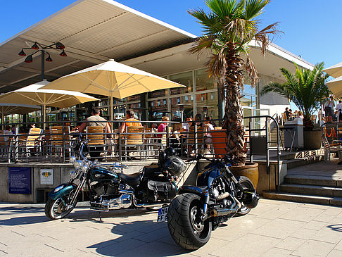 Brunchterrasse auf dem Alster Pavillon
