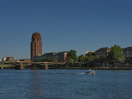 Foto Main Plaza und Untermainbrücke