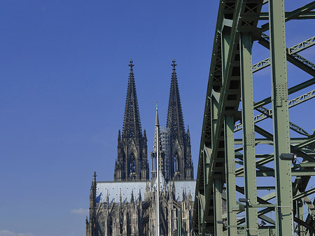 Foto Hohenzollernbrücke beim Kölner Dom - Köln